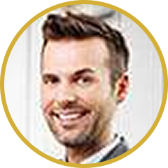 <b>John Doe</b> - Designer